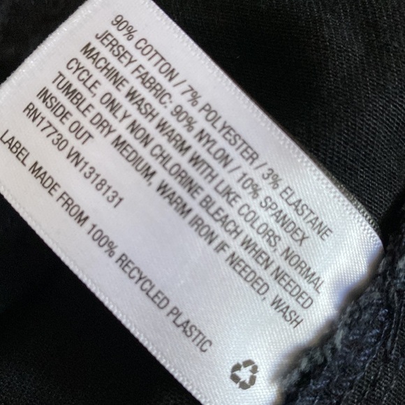 Isabel Maternity Crossover Panel Bermuda Shorts - Picture 11 of 11